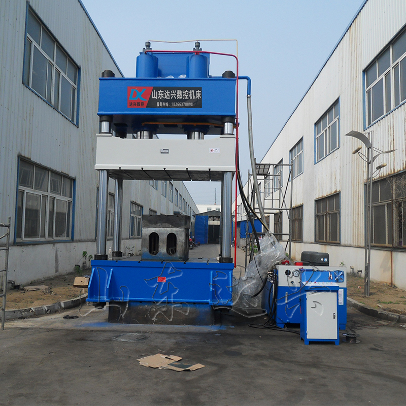 500噸四柱三粱金屬拉伸成型液壓機(jī)